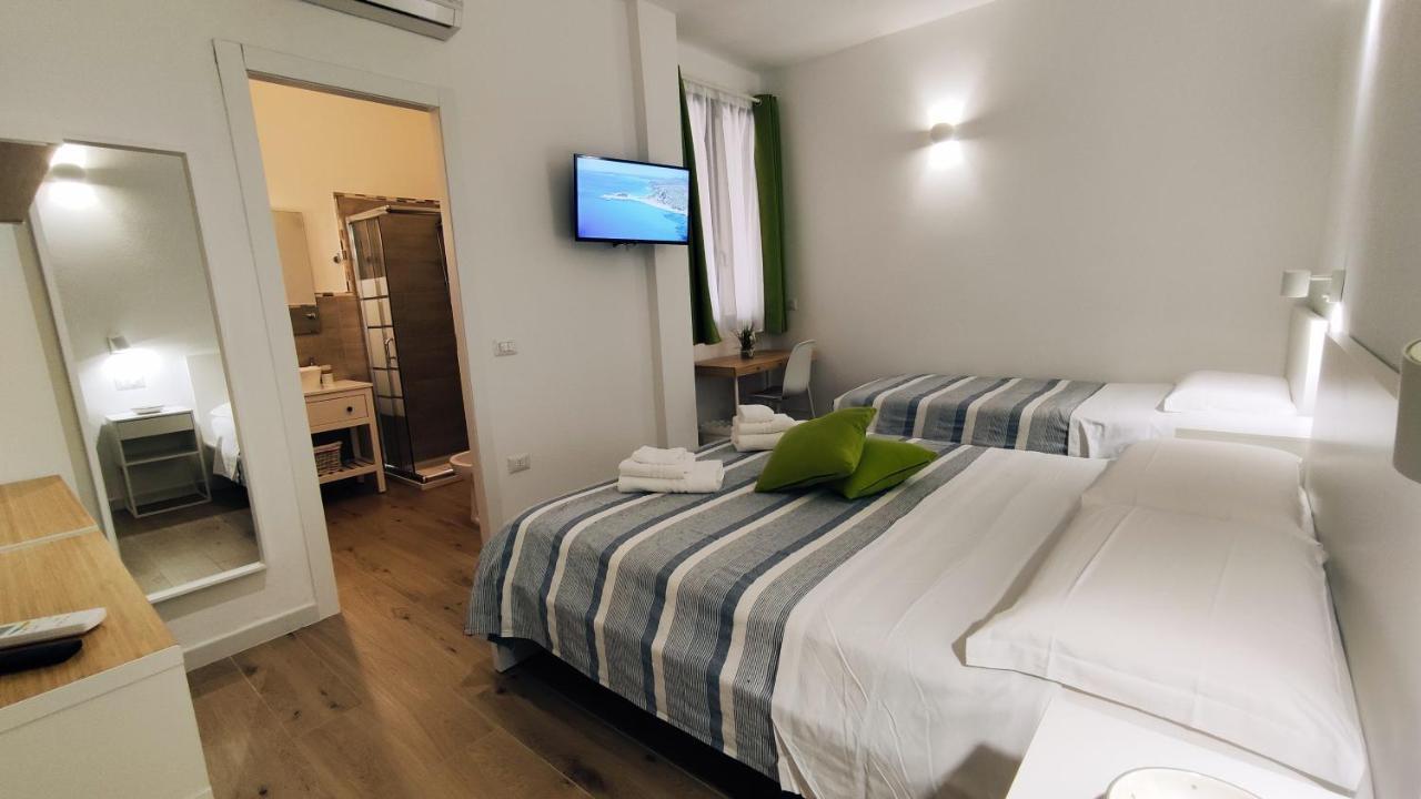 B&B Va' Pensiero Villasimius Luaran gambar